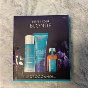 BRAND NEW- MoroccanOil Kit